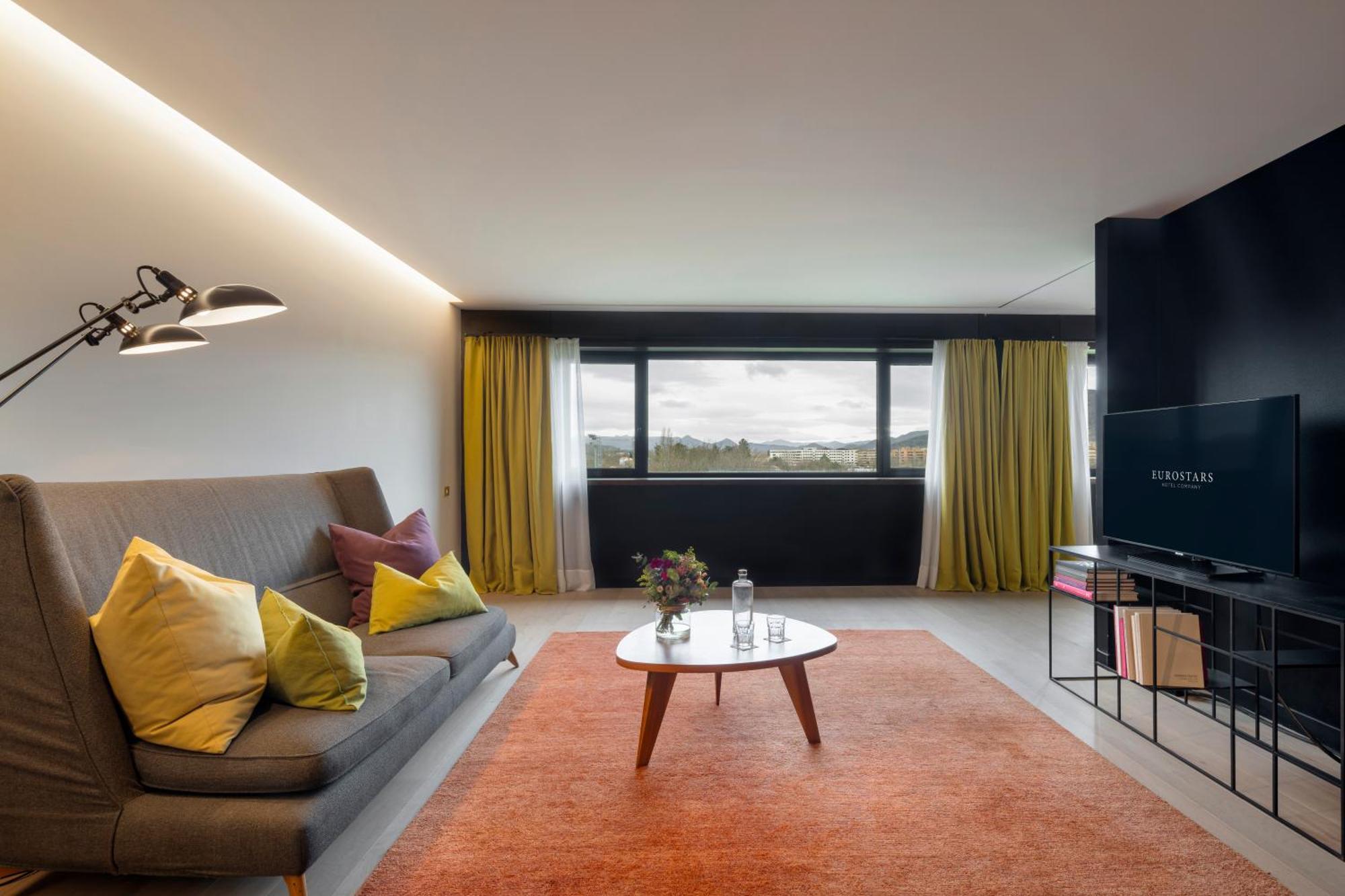Hotel Eurostars Pamplona Exteriér fotografie